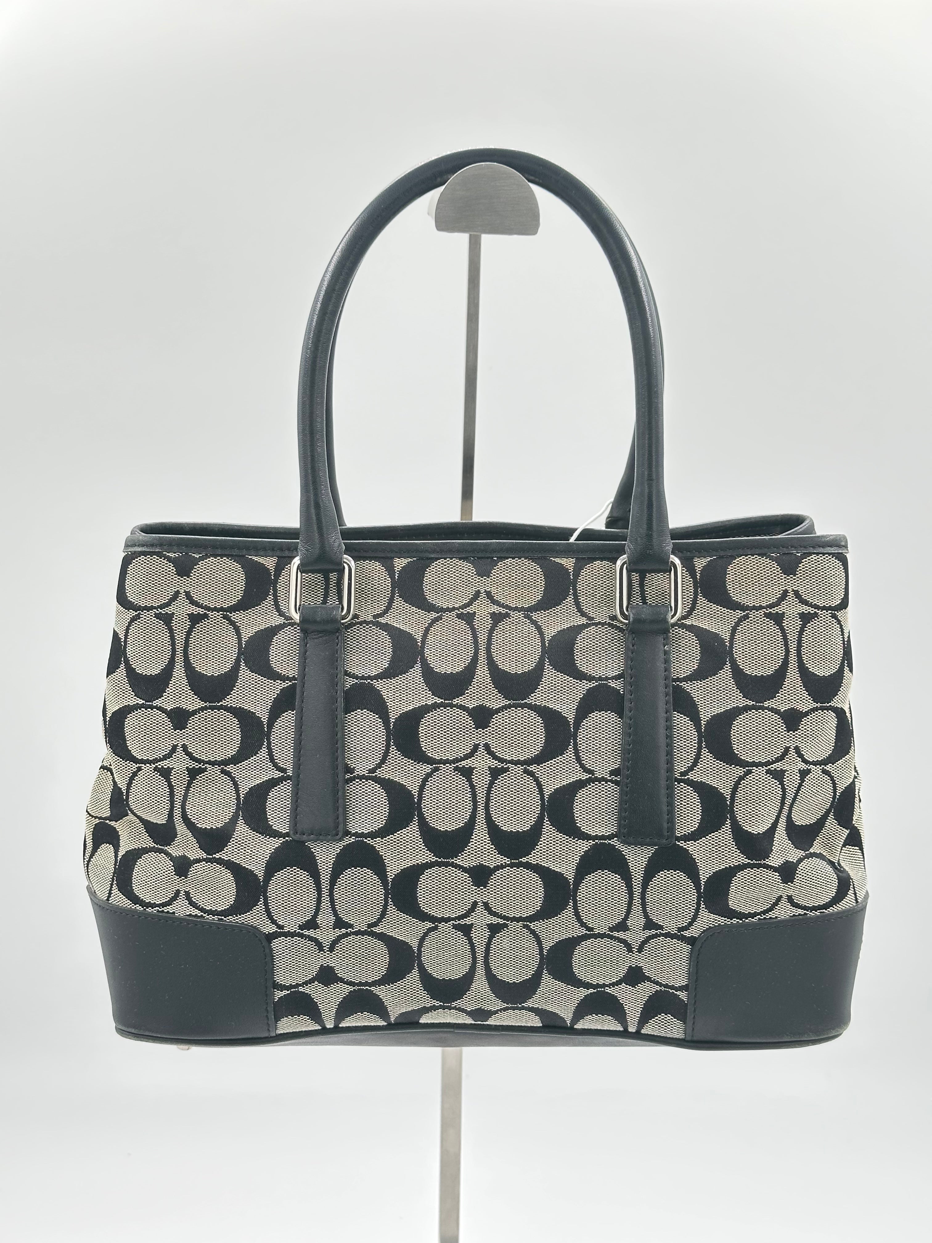 Coach Signature Tote