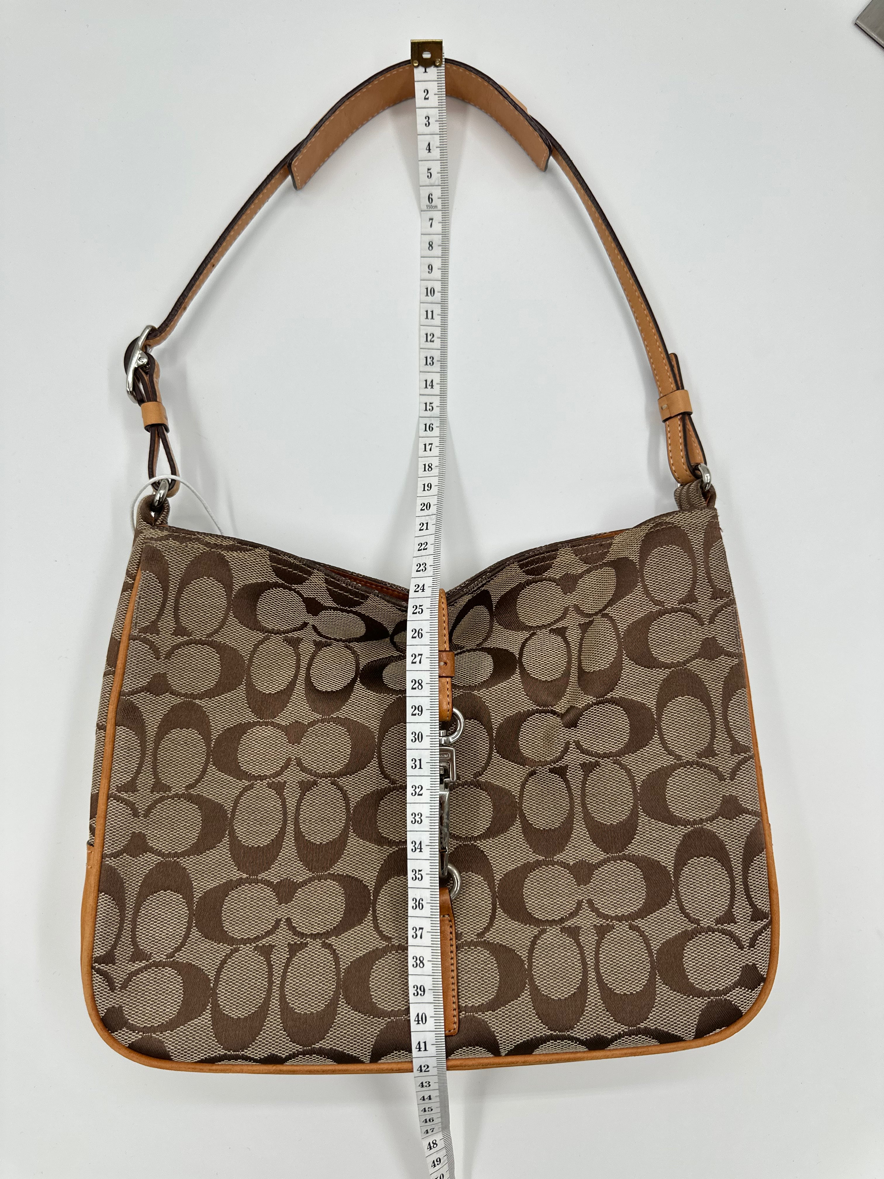 Coach signature clasp hobo bag