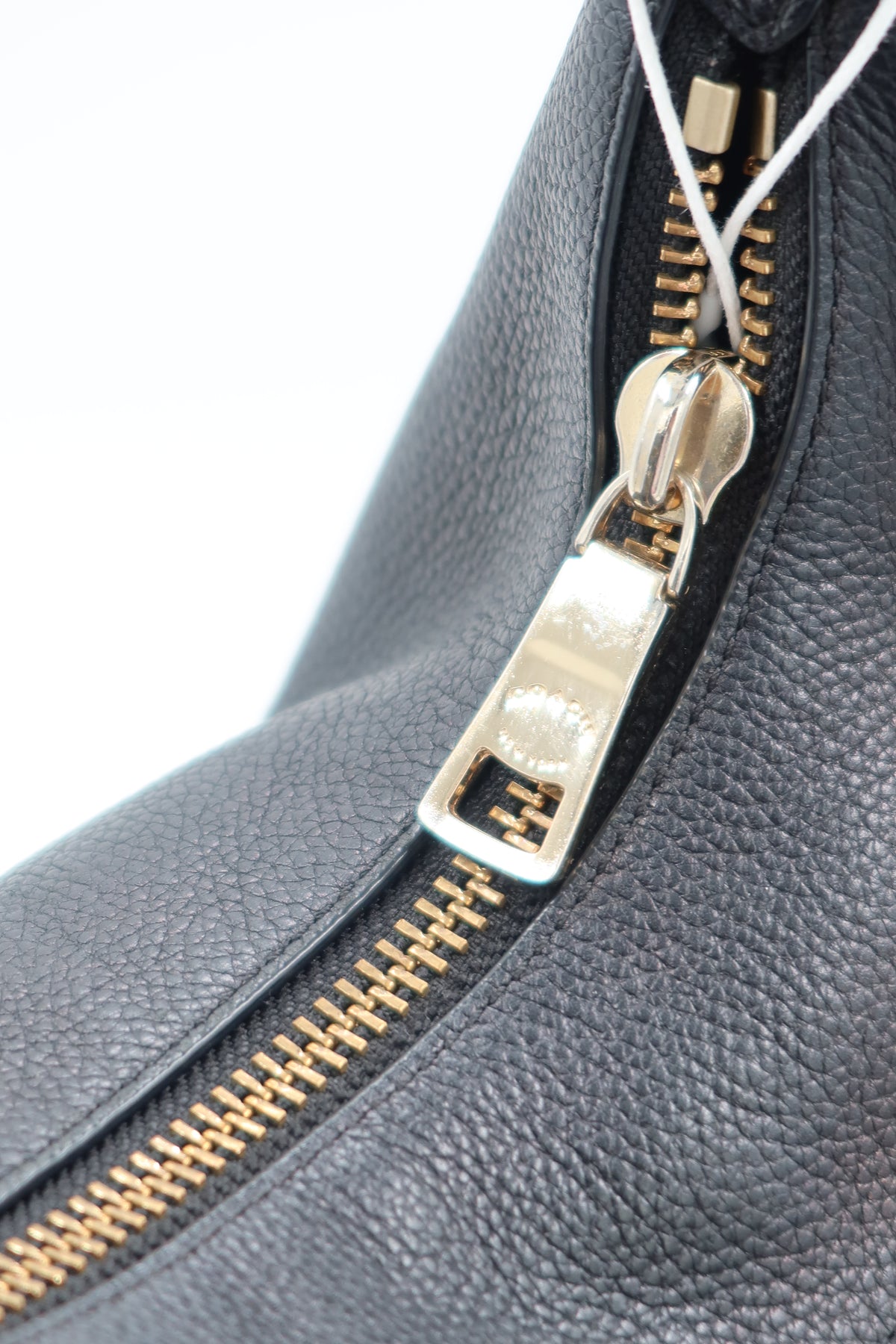 Coach shoulder bag in black