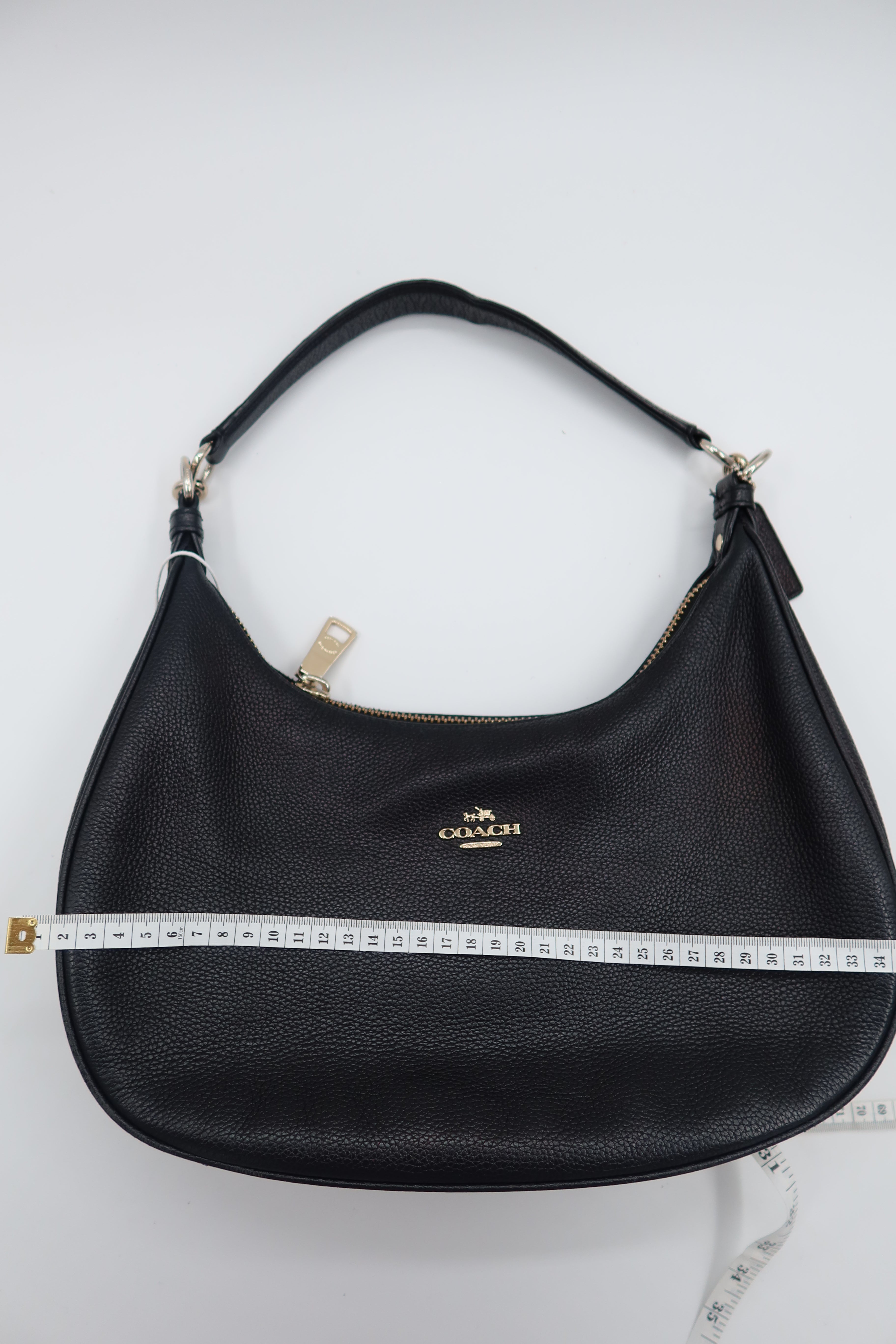Coach shoulder bag in black