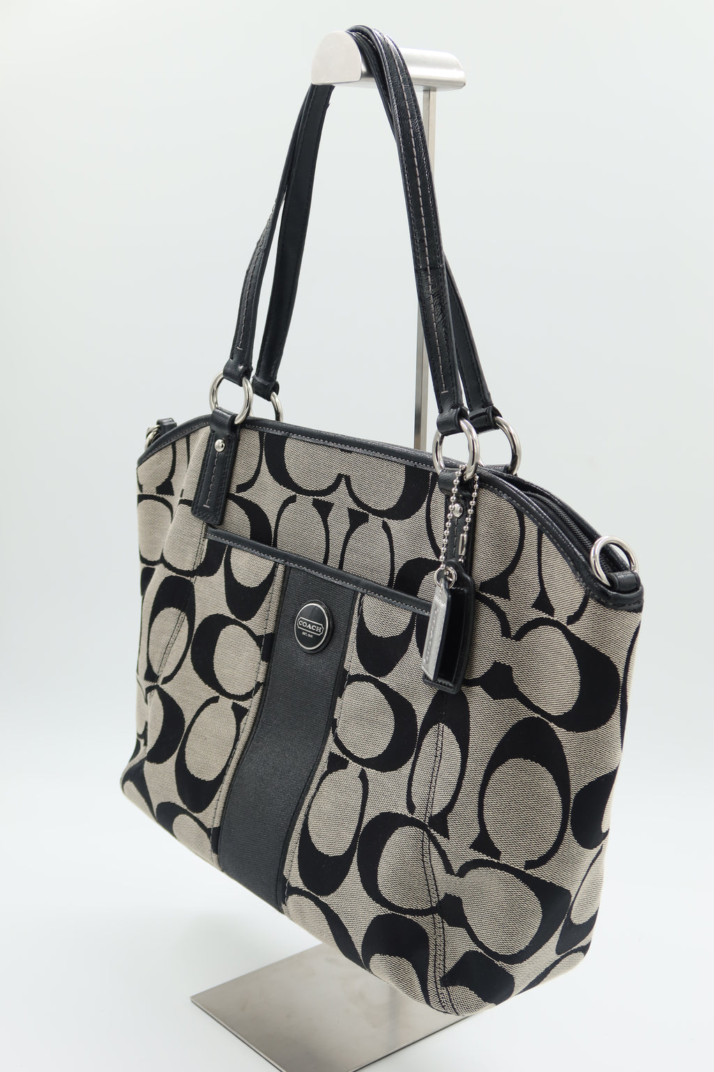 Coach Signature Canvas Tote