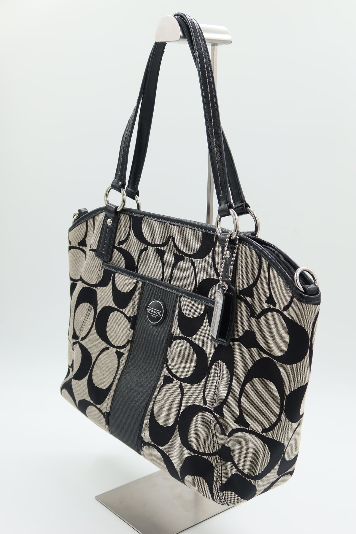 Coach Signature Canvas Tote