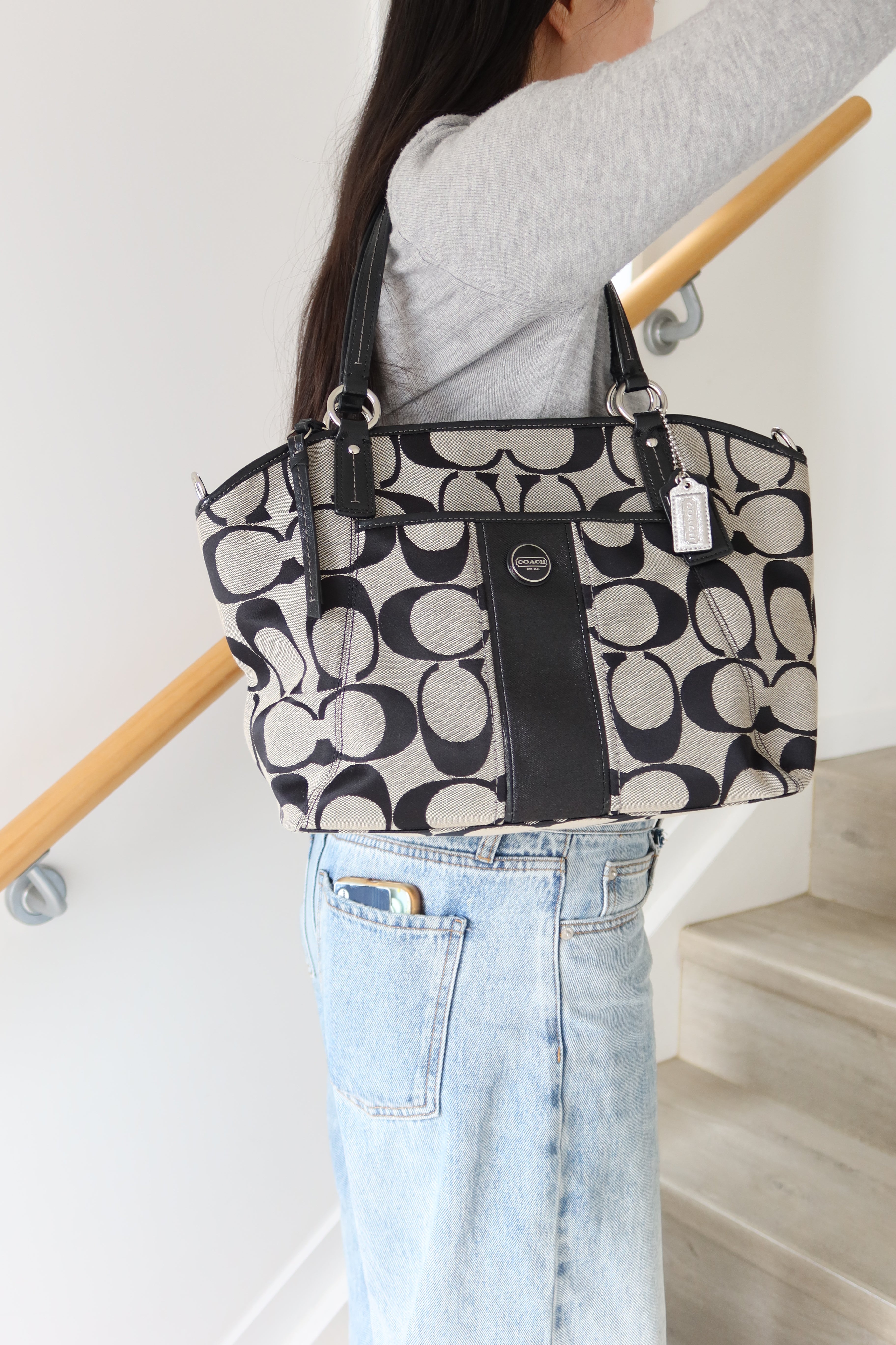 Coach Signature Canvas Tote